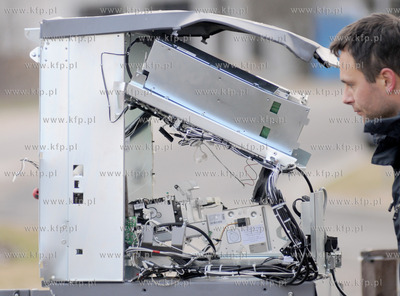 Gdynia Chwarzno. Okolo godz. 4:00 nieznani sprawcy...