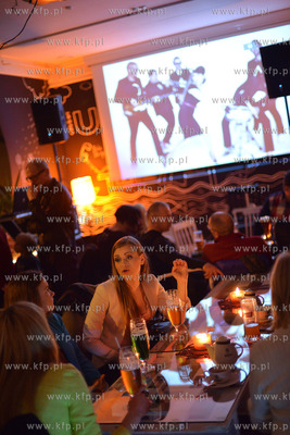 Kazdy kto mial kamere video - w tablecie, telefonie,...