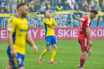 Betclic 1 liga. Arka Gdynia -  Miedź Legnica n/z Dawid...