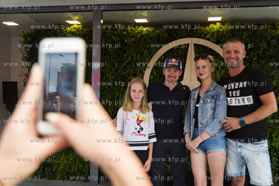 Red Bull Konkurs Lotów w Gdyni. Nz. Strefa Mercedes-Benz,...