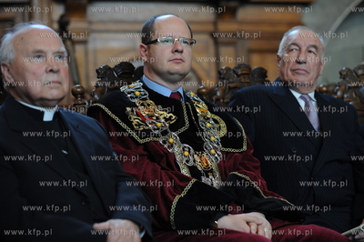 Gdansk, Dwor Artusa. Po raz kolejny wreczono medale...