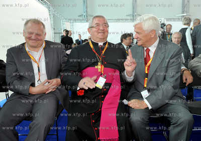 Otwarcie pierwszej w Polsce bazy paliw LOTOS Tank dla...