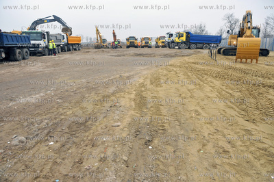 Oficjalne rozpoczecie budowy nowego terminalu, plyty...