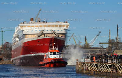 Stocznia Gdansk. Pochylnia B1. Wodowanie promu pasazersko-samochodowego...