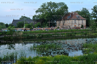 Streetwaves czyli artystyczna akcja miejska w Gdansku...