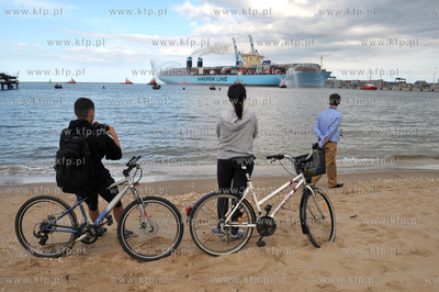 Najwiekszy kontenerowiec swiata Maersk Mc-Kinney Moller...