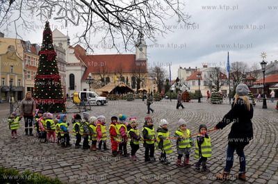Wejherowo, Plac Jakuba Wejhera. Start Knegobusa Radia...