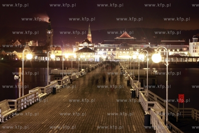 Sopot. Molo.
30.12.2011
fot. Krzysztof Mystkowski...