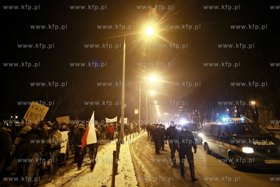 Gdańsk, Protest przeciwko podpisanej przez Polskę...