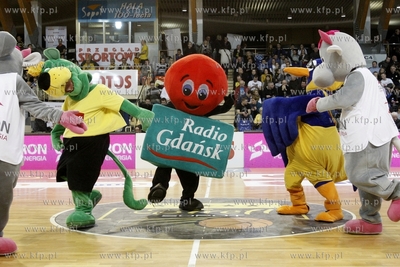 Hala 100 - lecia Sopotu. Tauron Basket Liga. Trefl...