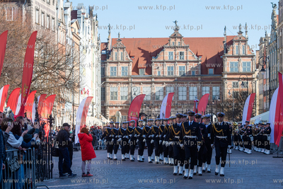 Długi Targ. Uroczystości z okazji 80. rocznicy powrotu...
