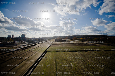 Stocznia Gdanska. Przekazanie wylaczonego z uzytku...