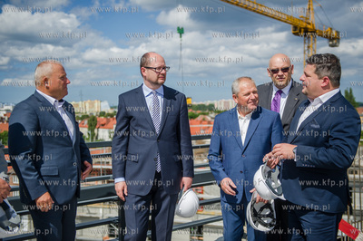 Gdansk. Wrzeszcz. Uroczystosc zawieszenia wiechy na...