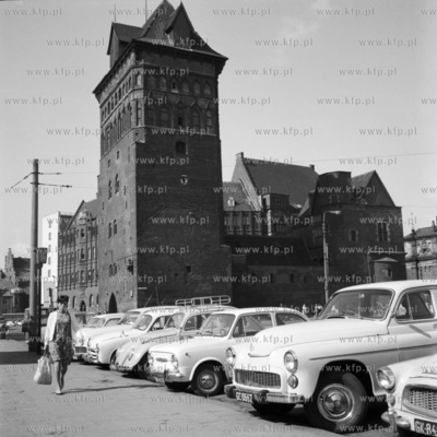 Parking na Targu Węglowym w Gdańsku. (lata60).
1962
0005295z
Fot....