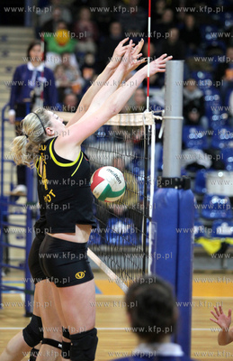 Sopot  Hala 100 lecia. Mecz play off pomiedzy siatkarkami...