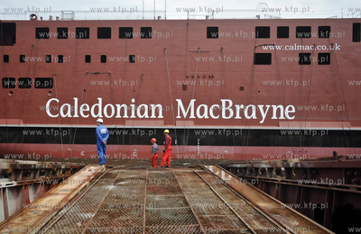 Wodowanie promu B 608/1 Finlaggan dla szkockiego armatora...