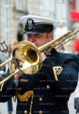 II Bursztynowa Parada przy akompaniamencie Orkiestry...