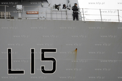 Wspolne cwiczenia okretow i lotnictwa Marynarki Wojennej...