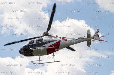 Gdynia ,akwen miedzy wejsciem poludniowym Portu Gdynia...