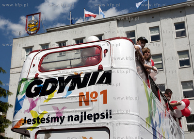 Gdynia wybrala plebiscyt na Miasto Wolnosci 25-lecia....