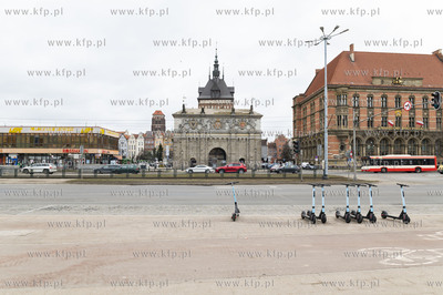 Gdańsk Główny. Widok na Bramę Wyżynną od strony...