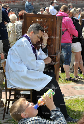 Morska Pielgrzymka Rybakow na odpust Sw. Apostolow...