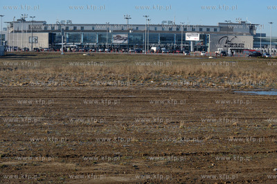 Pierwszy dzien funkcjonowania nowego terminalu T2 gdańskiego...