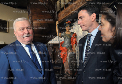 Dwor Artusa w Gdansku. Uroczystosc wreczenia Nagrody...