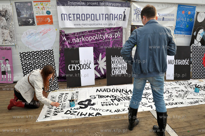 Heineken Open'er Festival w Gdyni. Stoiska, zabawy,...