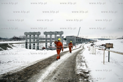 Gdansk. Trwa budowa Trasy Sucharskiego, która to ma...