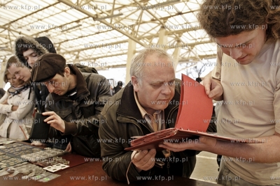 Sopocki Rynek Artystyczny i Ludowy Sopotello.
20.04.2013
fot.Krzysztof...