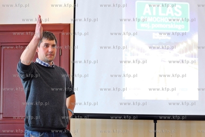 Restauracja Gryf w Zukowie. Promocja albumu Zukowo....