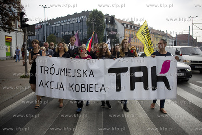 Manifestacja pt. Requiem dla Praw Kobiet.
10.09.2016
fot....