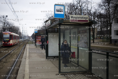 Przystanek tramwajowy Wyspiańskiego w Gdańsku.
02.03.2017
fot....