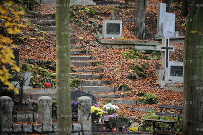 Gdansk. Cmentarz Srebrzysko.
28.10.2011
fot. Mateusz...