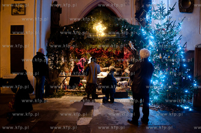 Gdansk. Tradycyjna szopka bozonarodzeniowa w Bazylice...