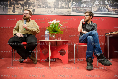 Otwarcie Biblioteki Manhattan w CH Manhattan.
Nz spotkanie...