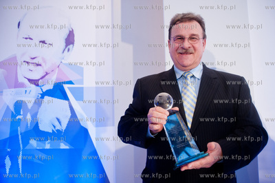 Muzeum Miasta w Gdyni. Uroczystosc wreczenia nagrod...