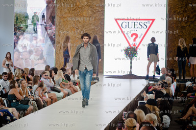 Sopot Art & Fashion Week.
Nz pokaz marki Guess
09.08.2013
fot....