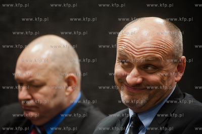 Hala Ergo Arena. Uroczystosc podpisania umowy pozyczki...