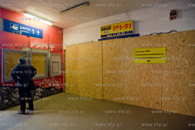 Gdansk. Remont i rozbudowa dworca kolejowego PKP we...