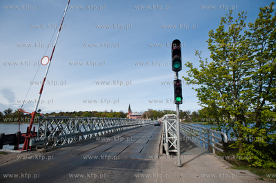 Gdansk. Sobieszewo. Odremontowany most pontonowy.
06.05.2014
fot....
