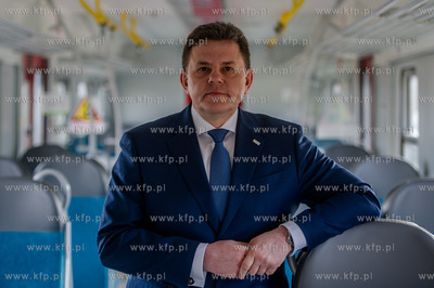 Gdynia. Siedziba Szybkiej Kolei Miejskiej, Zmodernizowany...