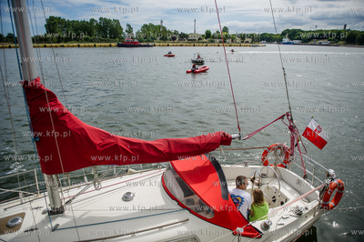Gdansk. Uroczystosc otwarcia Falochronu Zachodniego...