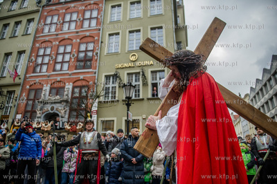 Wielki Piatek. Misterium Meki Panskiej na ulicach Gdanska.
25.03.2016
fot....