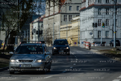 Gdansk. Przejazd przez Hucisko otwarty dla kierowcow....