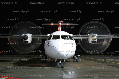 Gdansk , Rebiechowo Nz. ATR linii Eurolot z uruchomionymi...