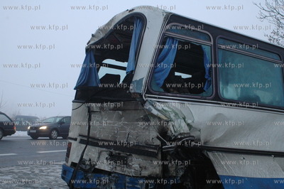 Okolo godziny 7.15 w Kazimierzowie na drodze krajowej...