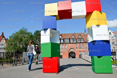 Instalacja zwizana z I Gdanskim Festiwalem Sztuki w...