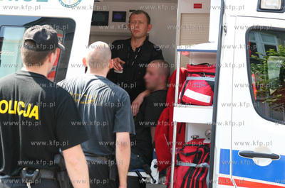 Chojnice. 36-letni mezczyzna probowal popelnic samobojstwo...